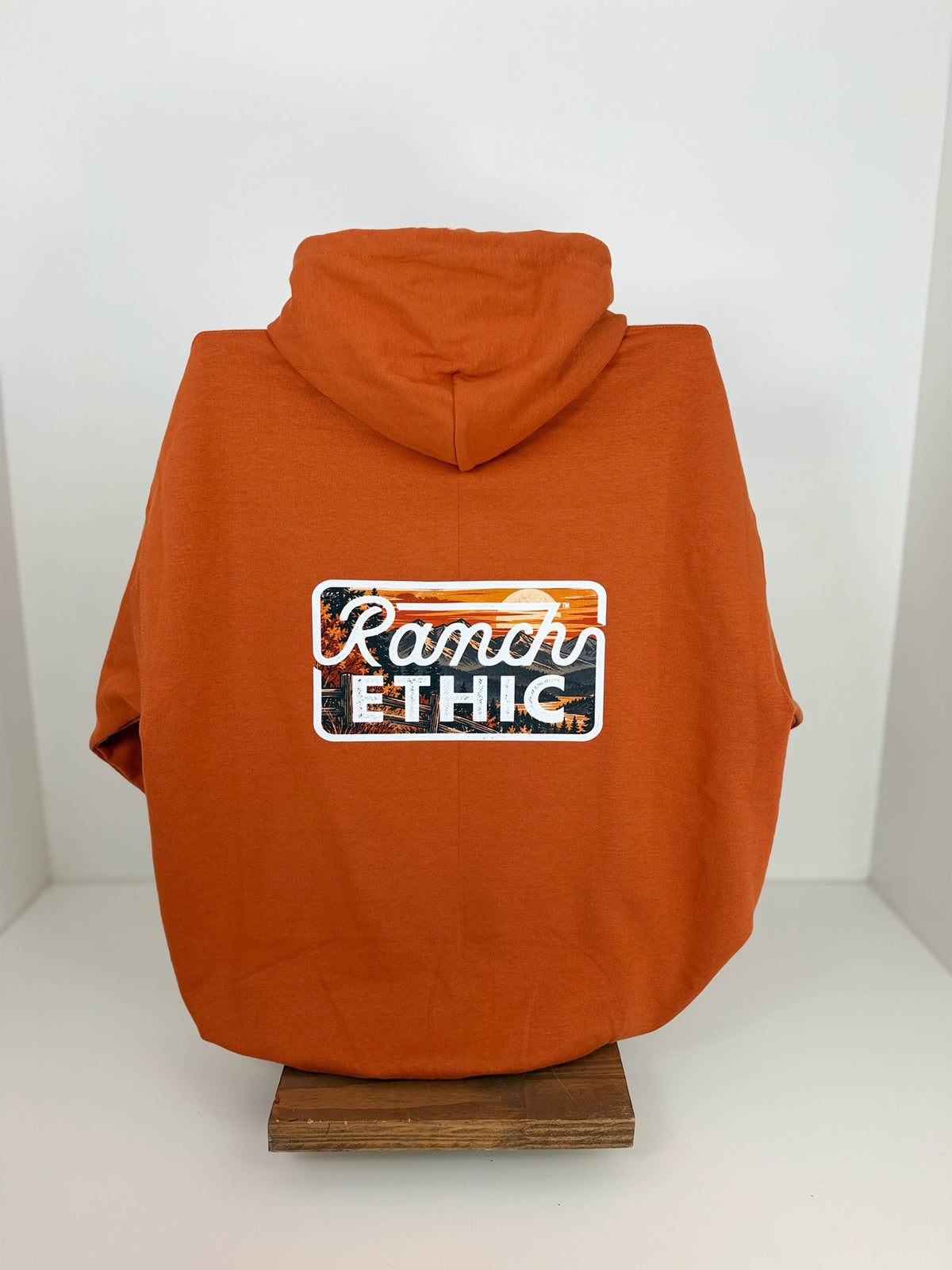 Harvest Horizon Logo Items